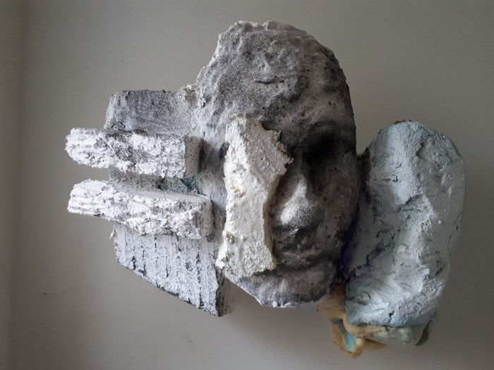 Muurbeeld-2018
Formaat: 25-40-15 cm